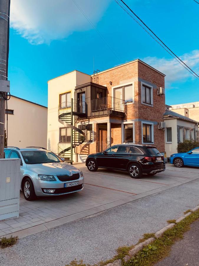Empero Apartments Bardejov 1 Экстерьер фото